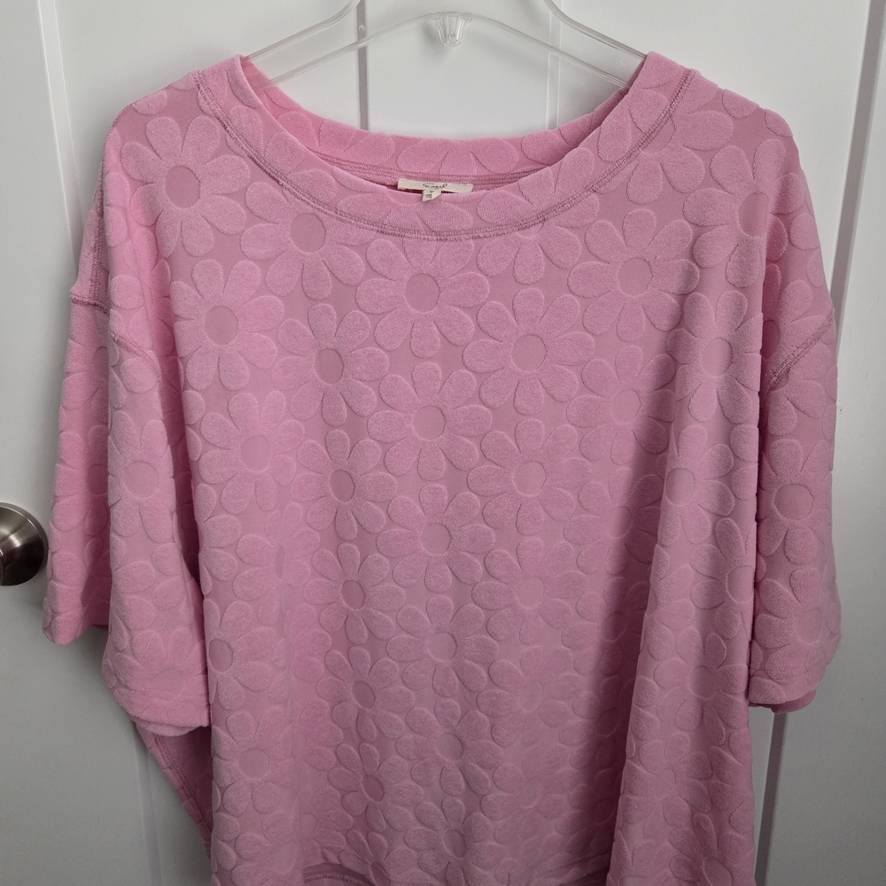 Easel Pink Floral TerryvEmbossed Short Sleeve Top